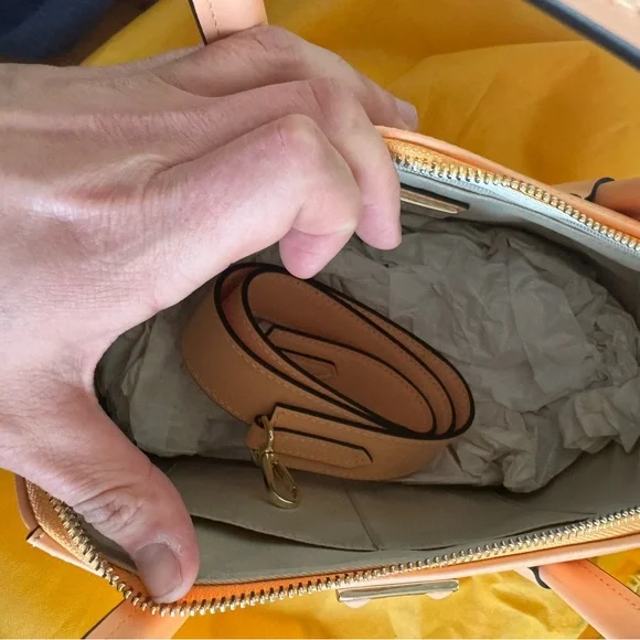 VALENTINO by Mario Valentino Minimi Dollaro - Picture 4 of 12